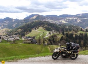 Uralistan - Voyage moto au long cours. Road-trip en Europe et l'Asie centrale en side-car Ural - Slovénie